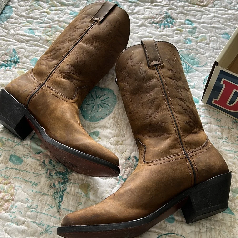 Durango Womens cowboy boots. - Picture 4 of 9